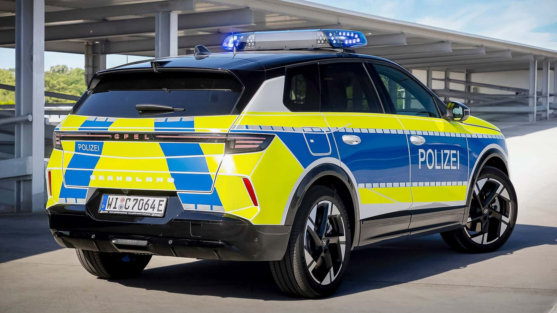 Поліцейський Opel Grandland 2026 року