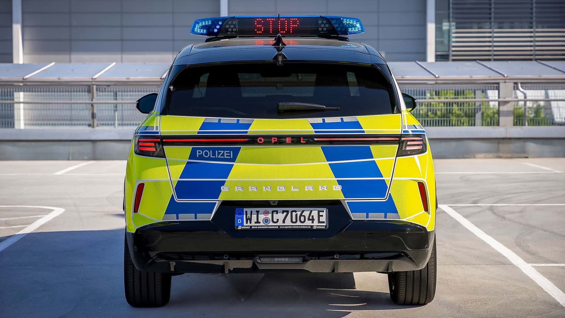 Поліцейський Opel Grandland 2026 року