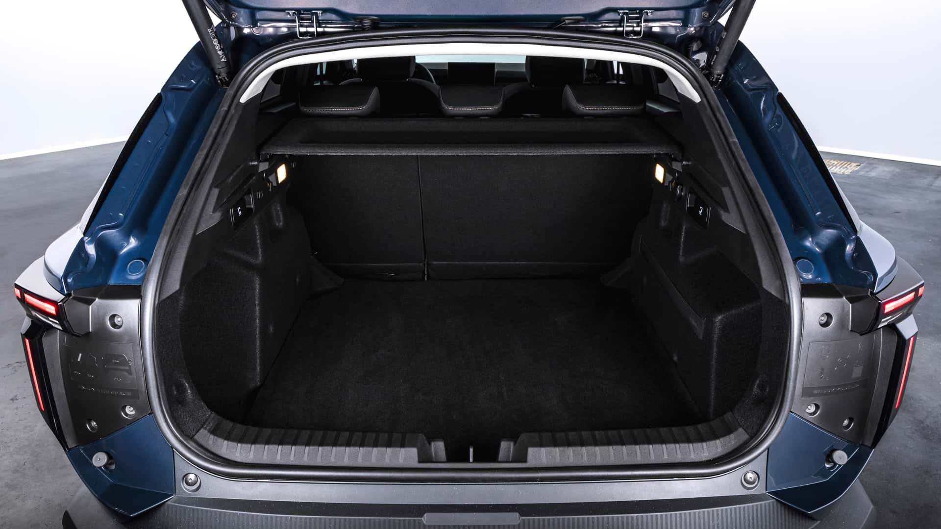 Dacia Striker 2027 року
