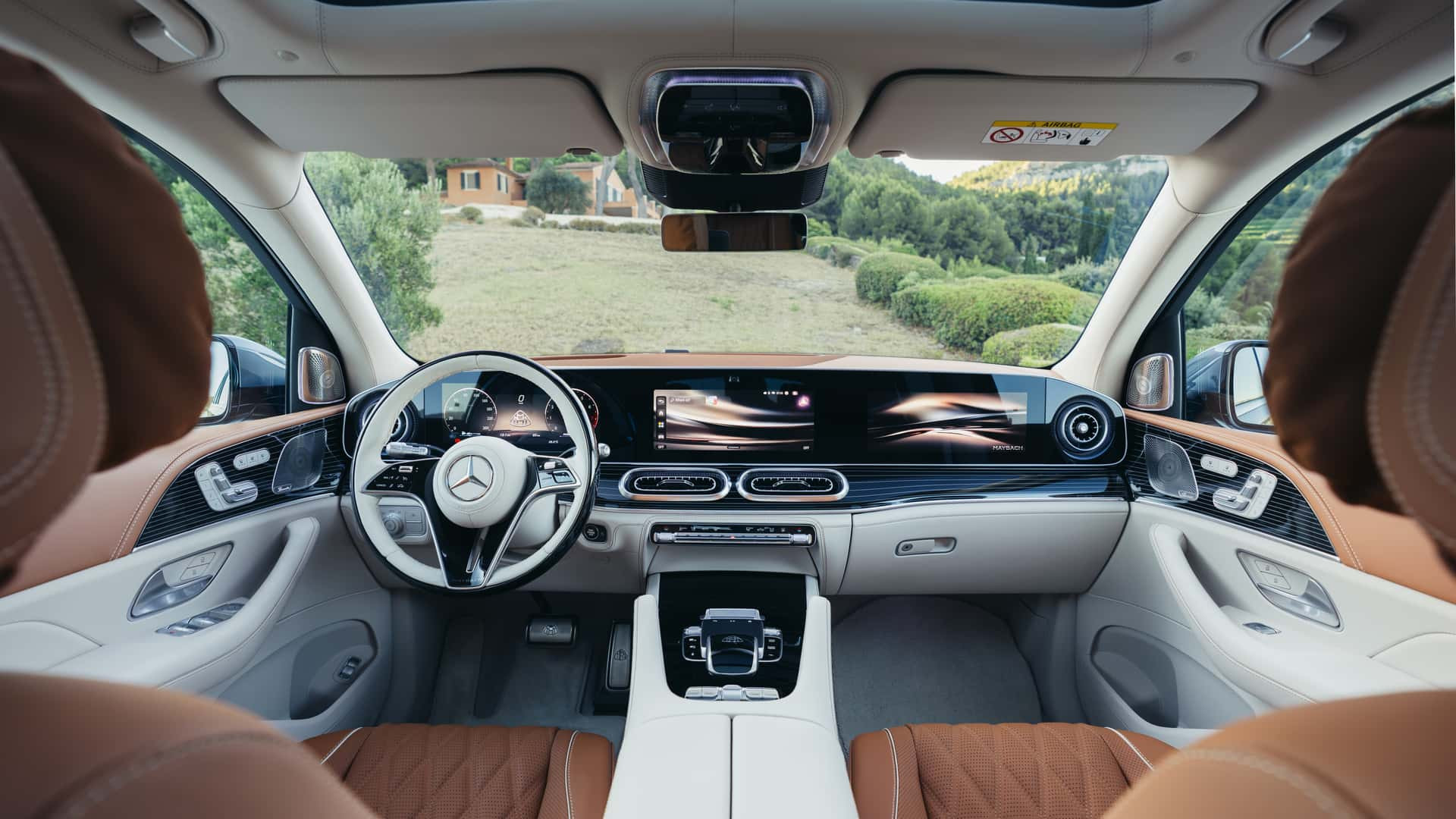Mercedes Maybach GLS 680 2027 року