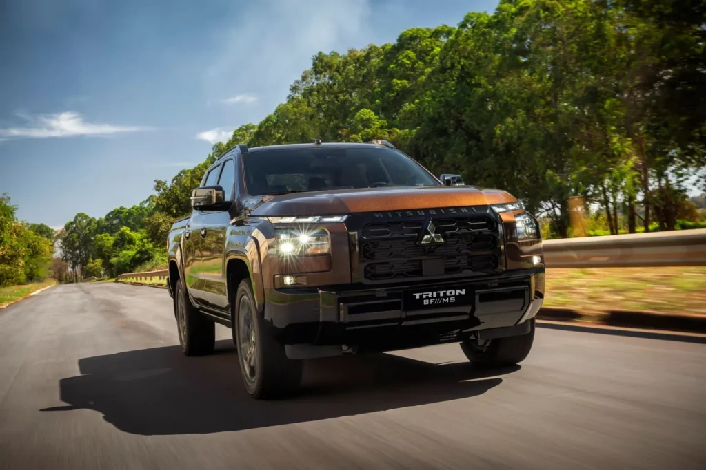 Mitsubishi Triton BF///MS
