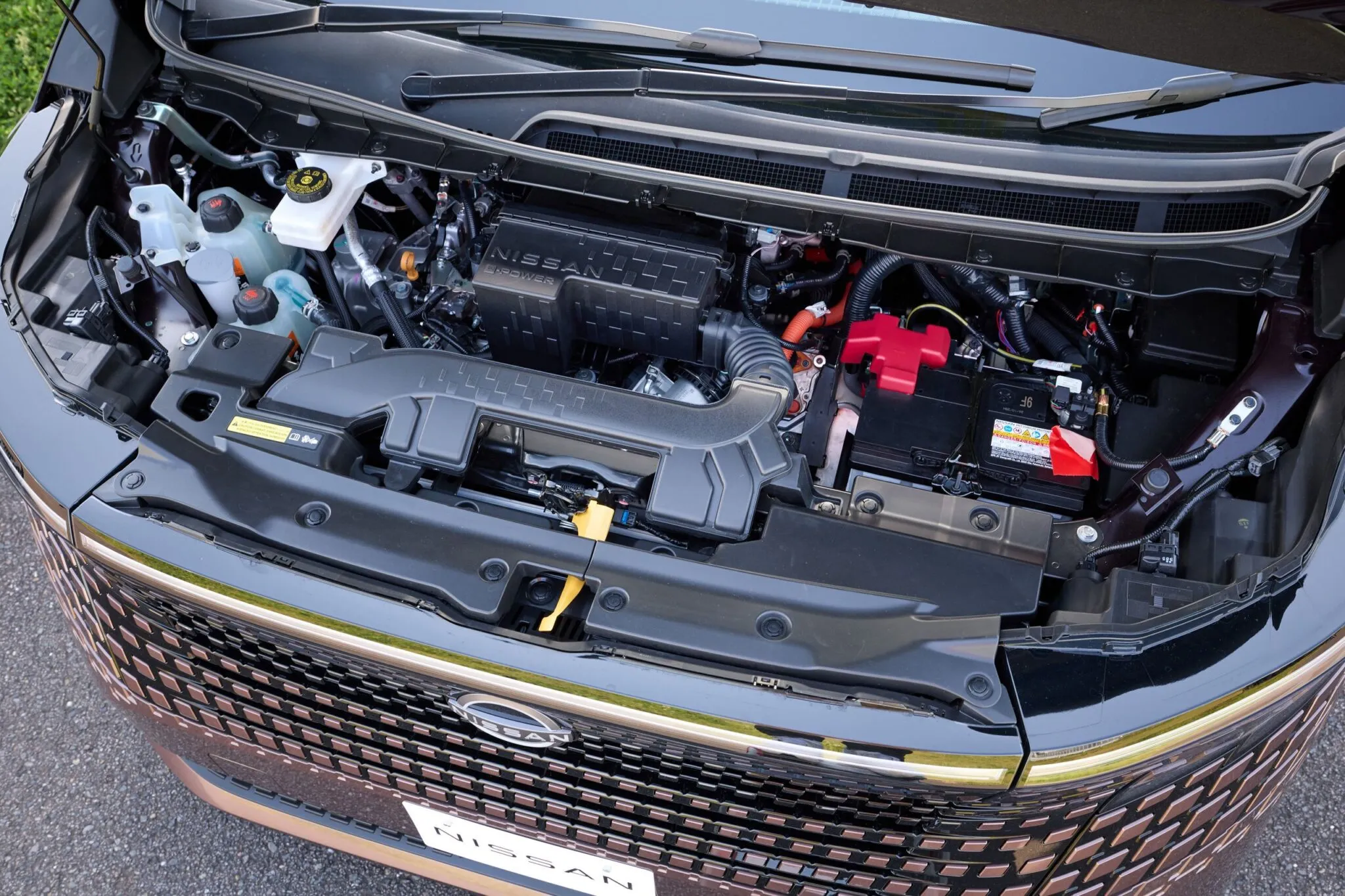 Nissan Elgrand 2027 року
