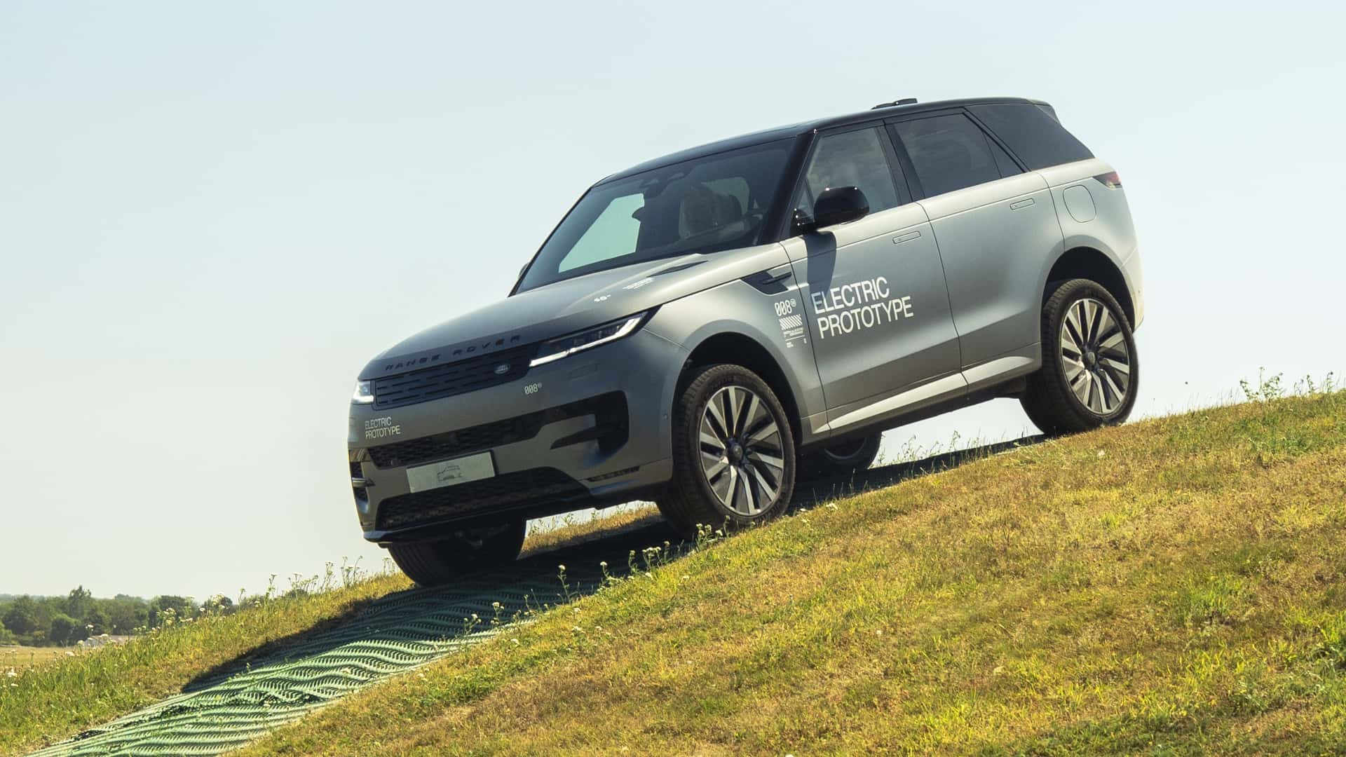 Range Rover Sport Electric