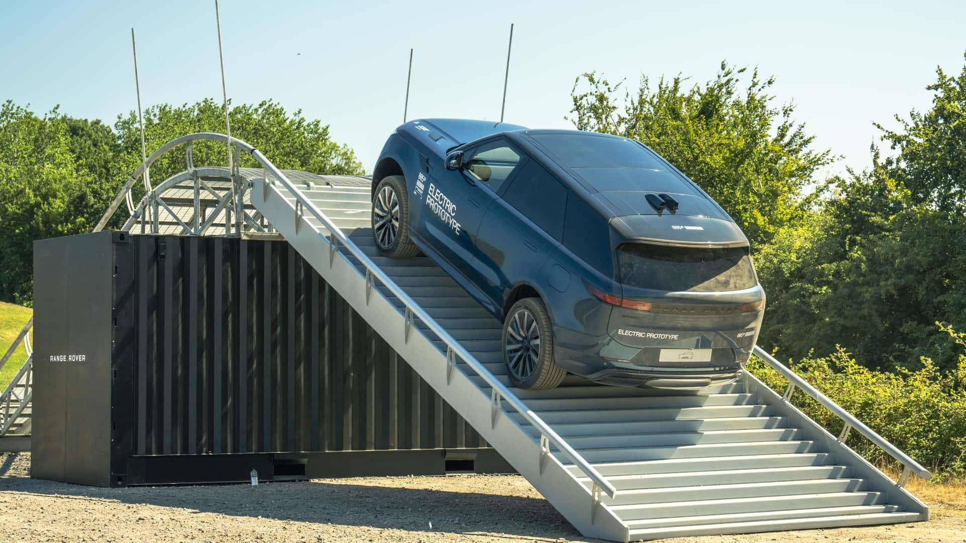 Range Rover Sport Electric
