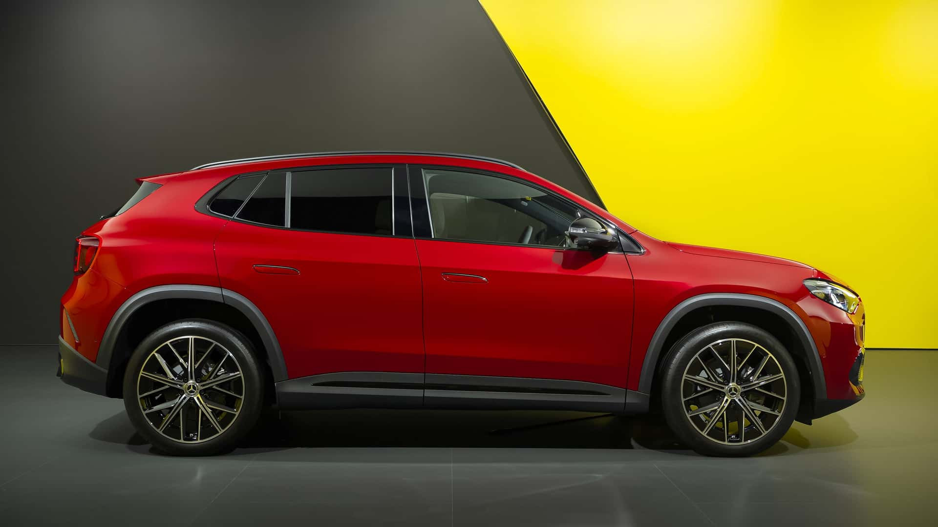 Mercedes GLA 2026 року