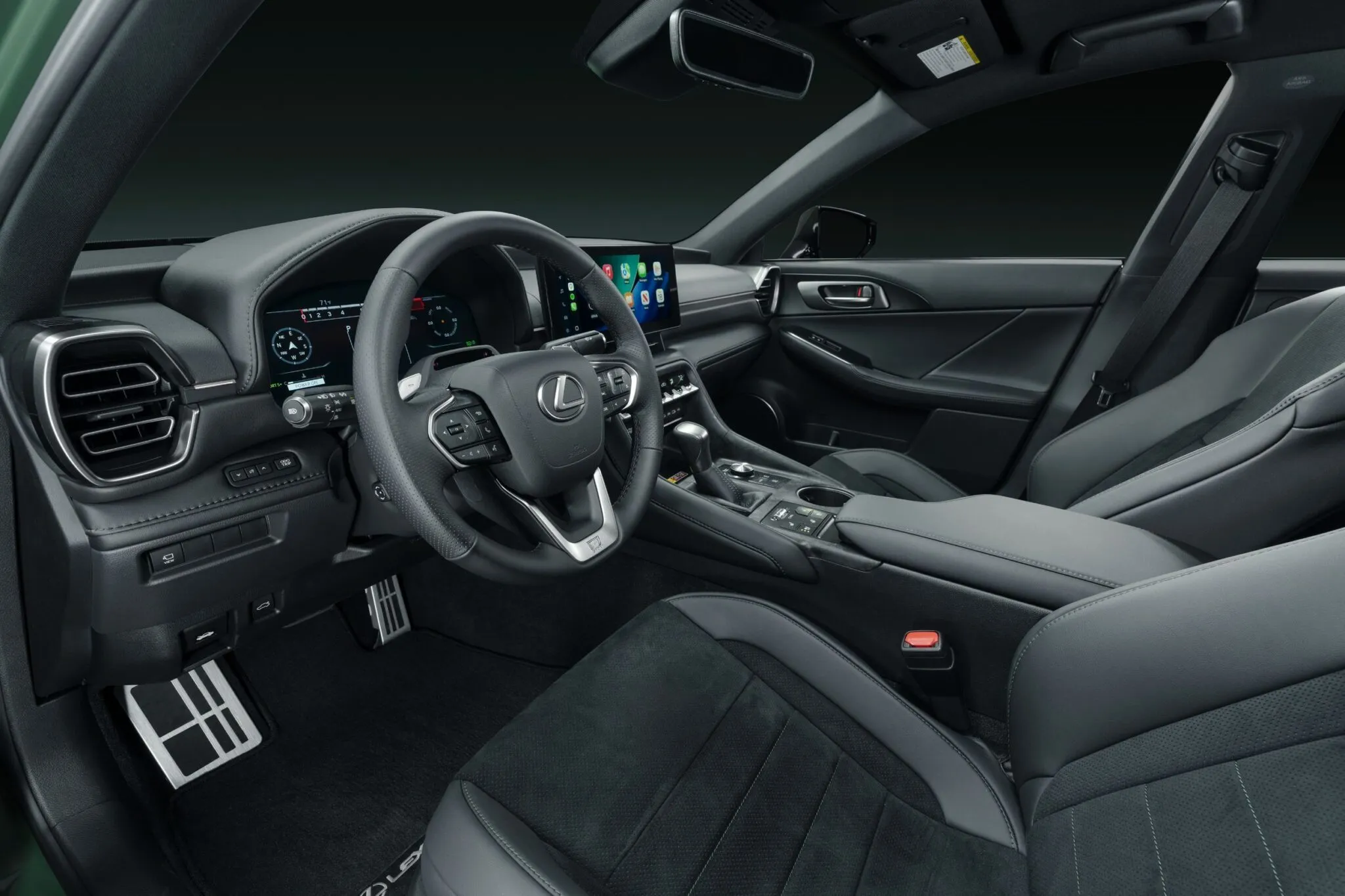 Lexus IS 2027 року