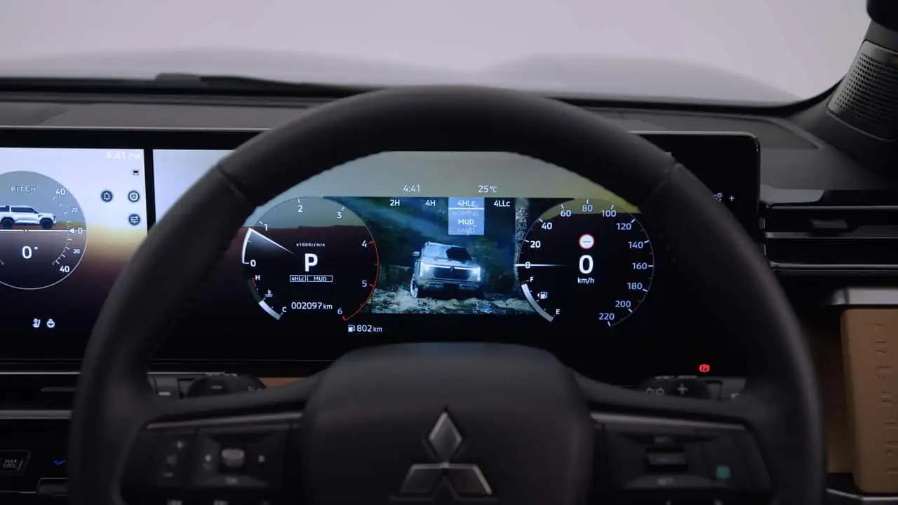 Mitsubishi Pajero 2027 року