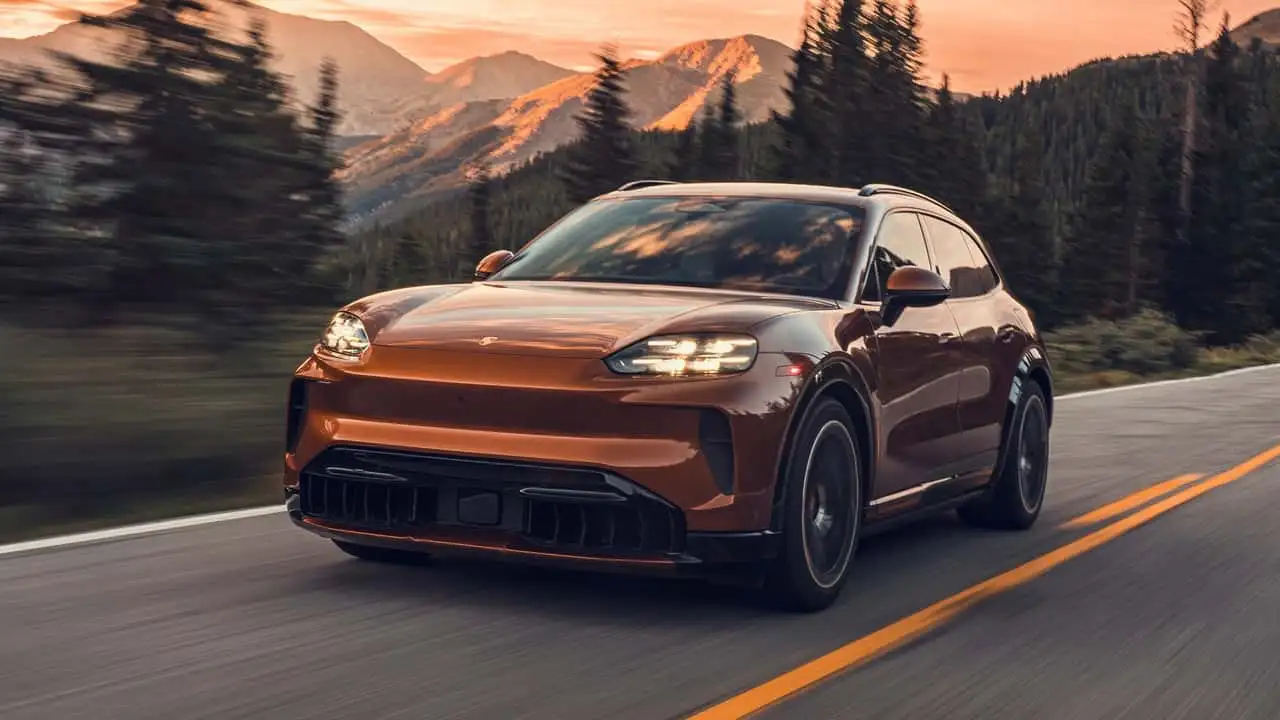 Porsche Cayenne Electric 2027 року