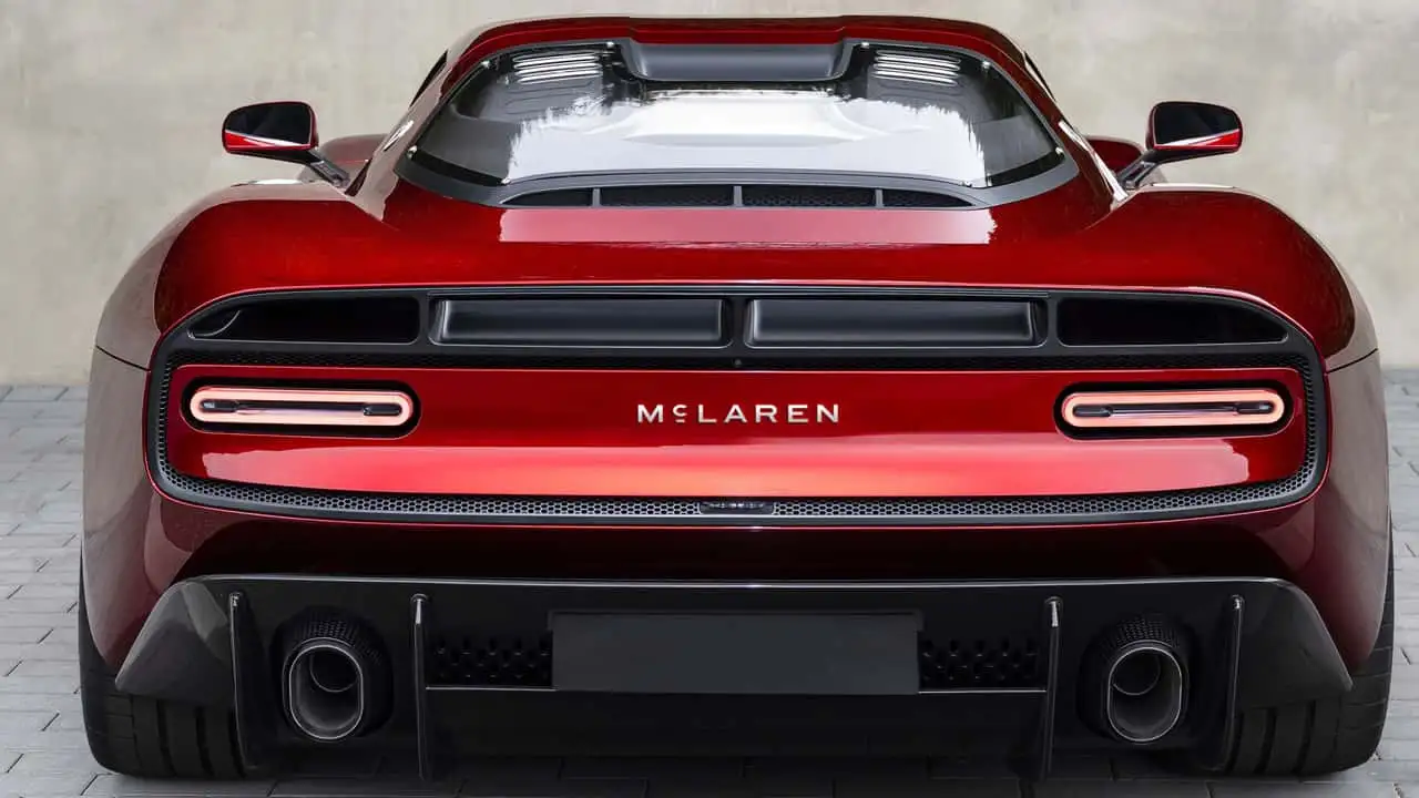 McLaren McL 6GT