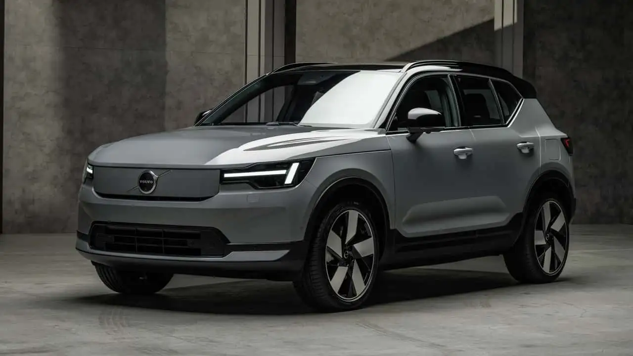 Volvo EX40 2026 року