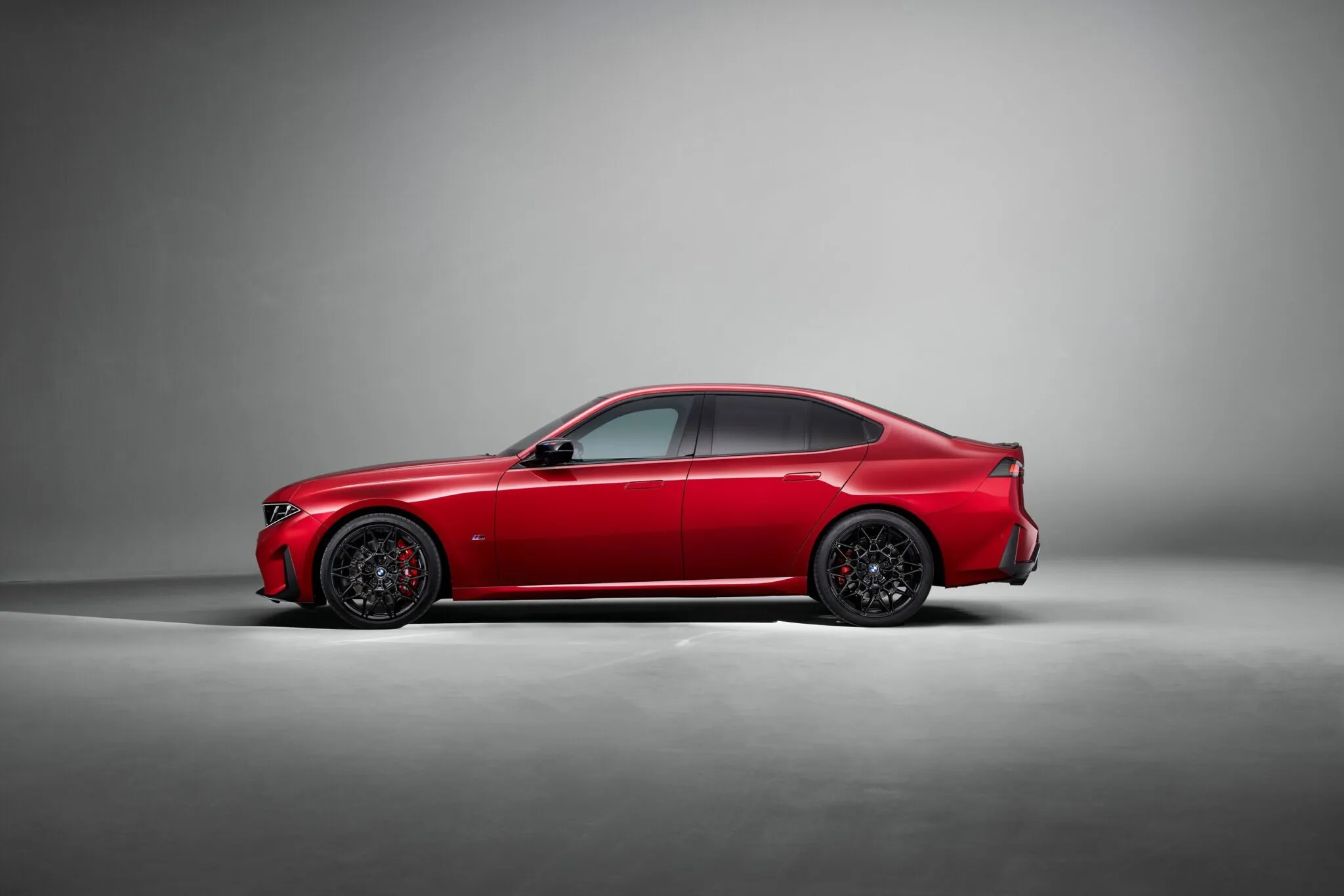 BMW 3 Series 2027 року