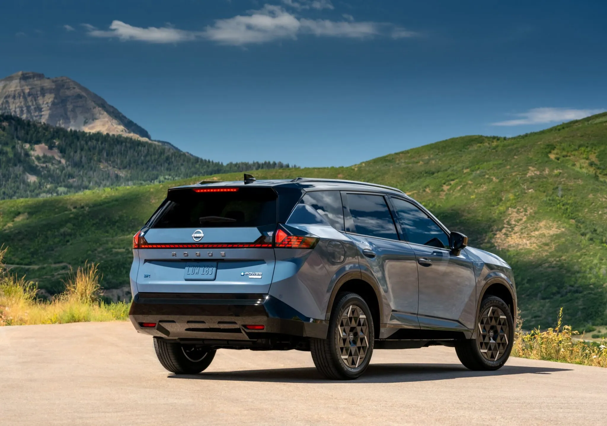 Nissan Rogue e-Power 2027 року