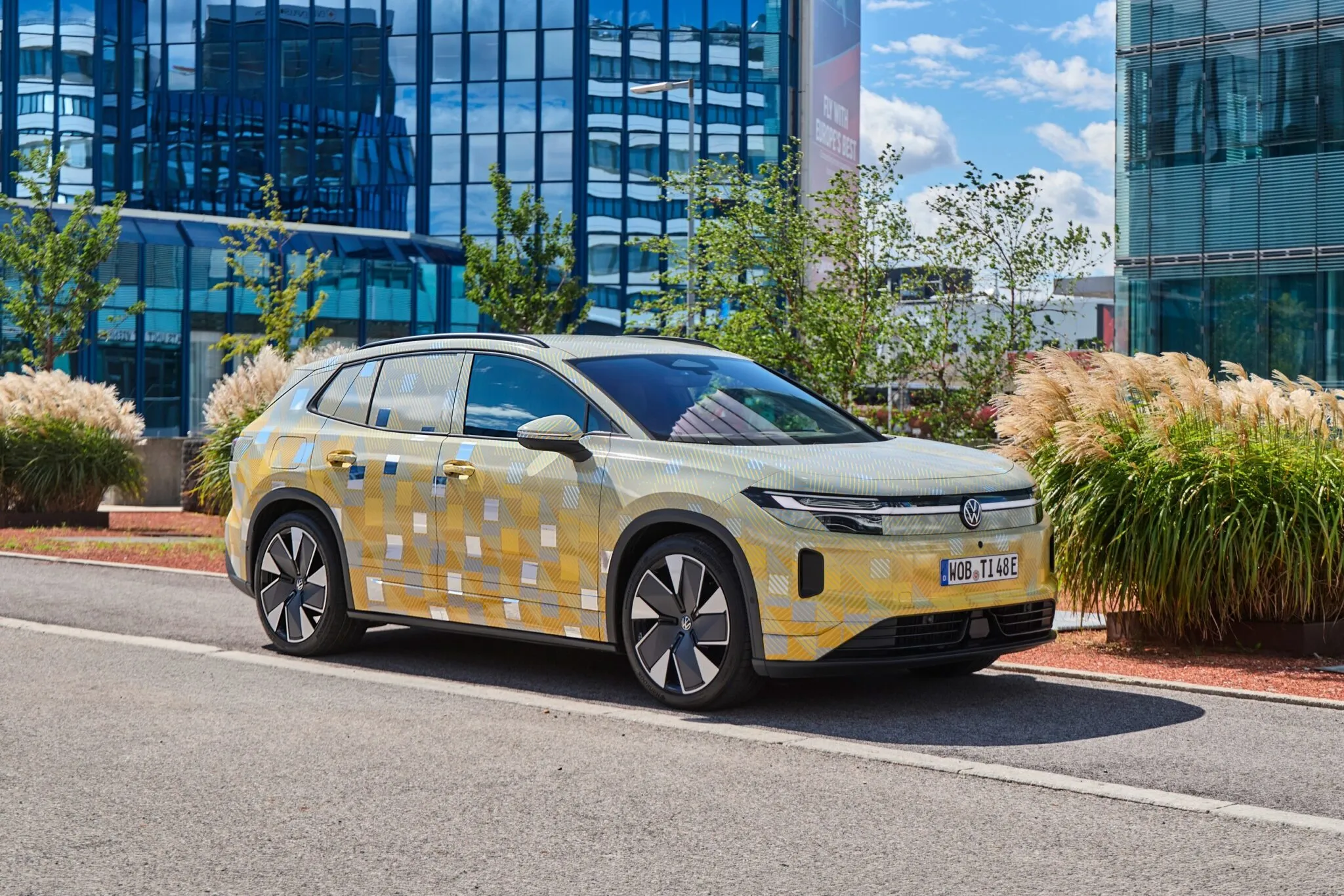 2027 Volkswagen ID. Tiguan